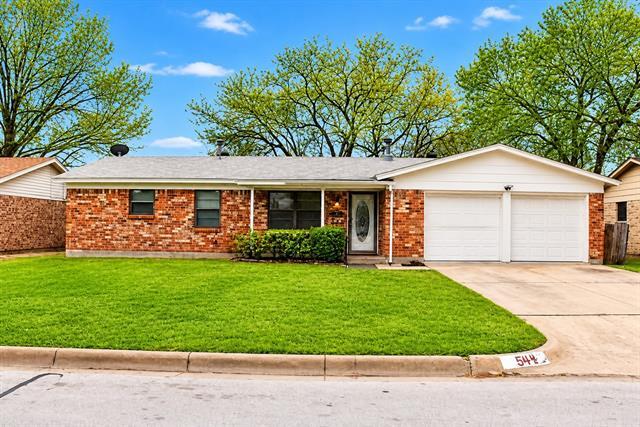 Photo - 544 Thompson Dr