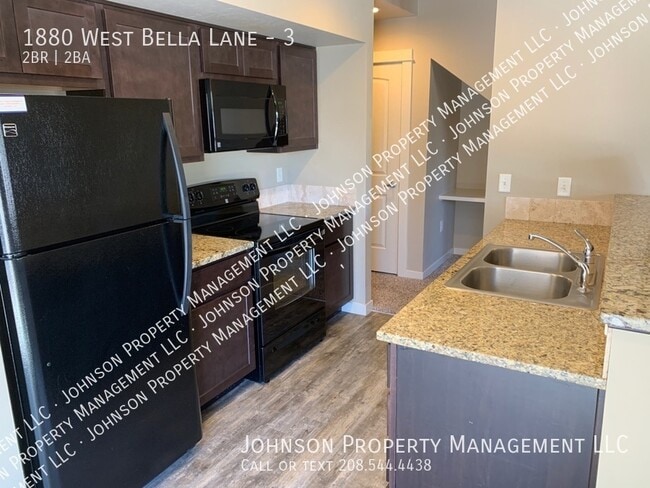 Photo - 1880 W Bella Ln Unit 3