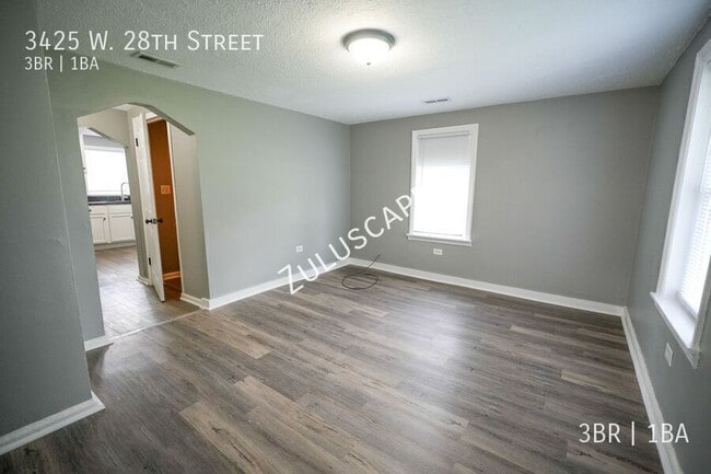 Photo - 3425 W 28th St