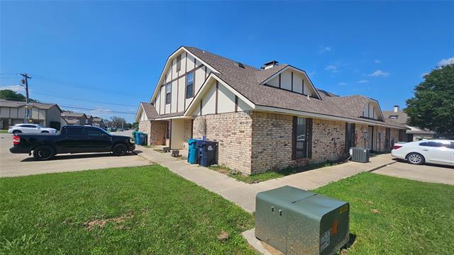 Photo - 550 E Windsor Dr
