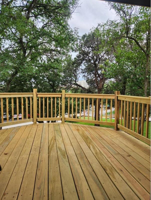 Photo - 305 Forest Dr