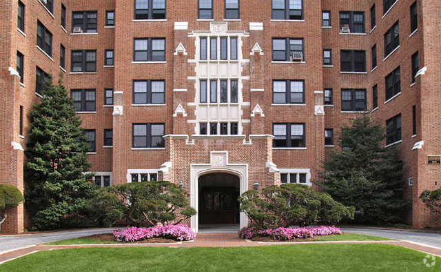 Building Photo - Ambassador Apartments