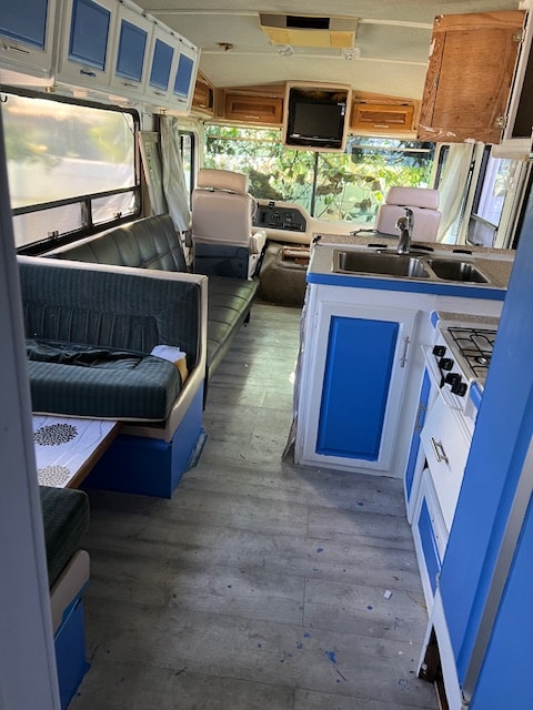 Photo - 7131 Taft St