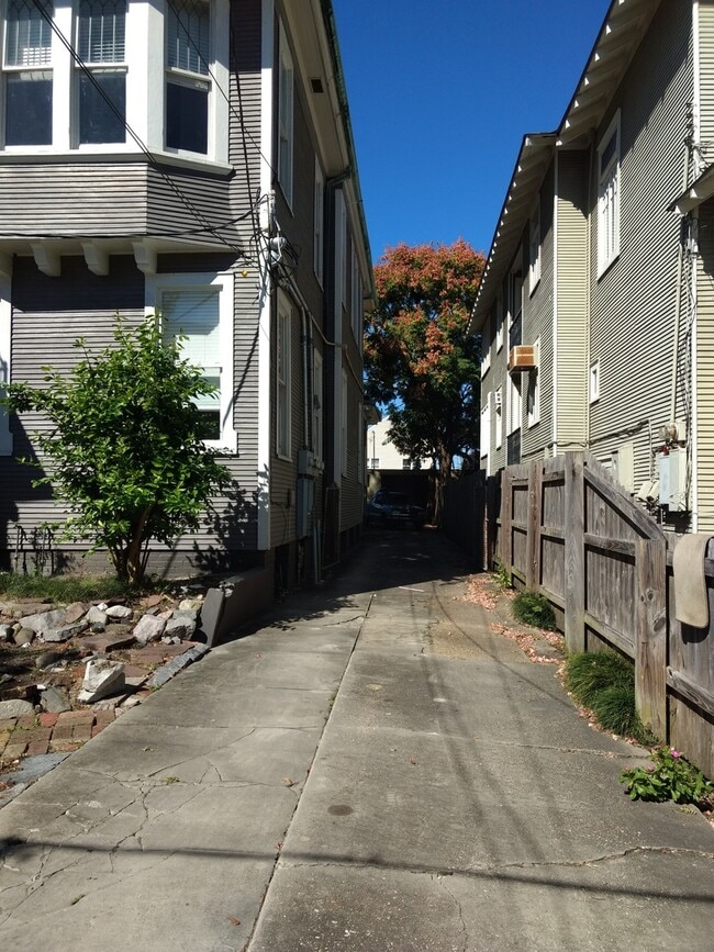 Photo - 121 N St Patrick St Unit 121-A