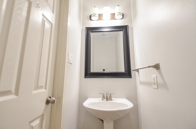 Photo - 1939 Cornerstone Pl Dr