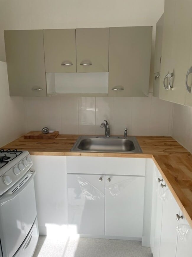 Photo - Woodland Park 1-Bedroom!