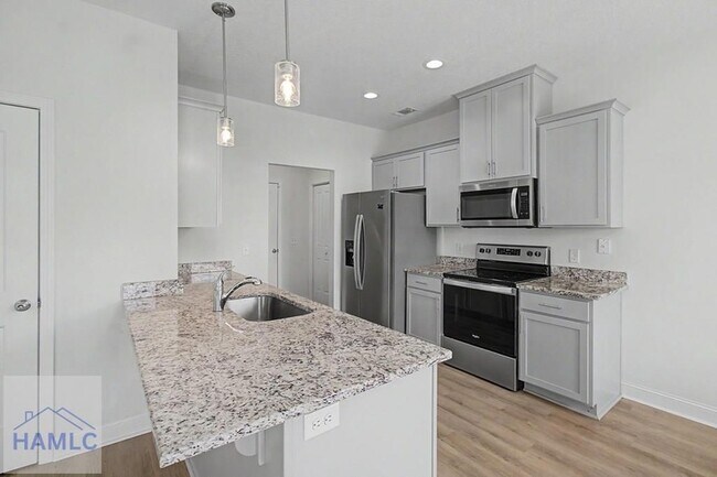 Photo - 1052 Grayson Ave