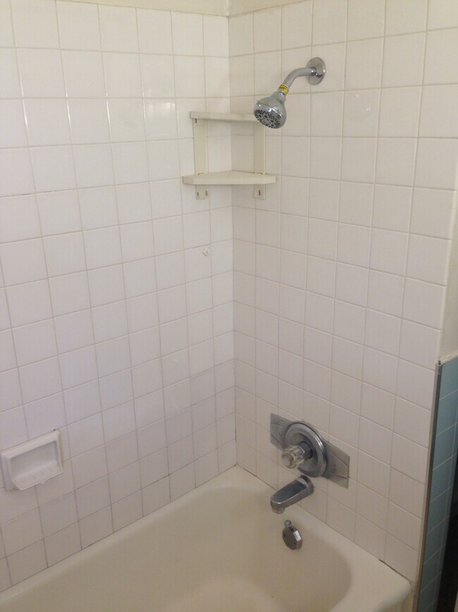 Photo - 4618 SE 28th Ave Unidad 4618