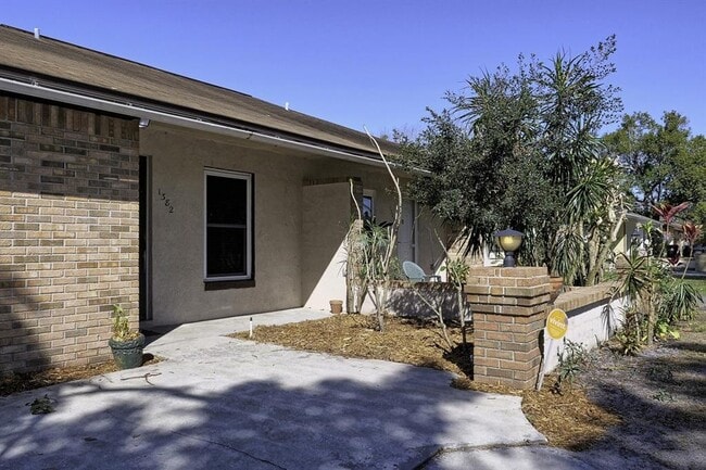 Photo - 1382 Hendren Dr