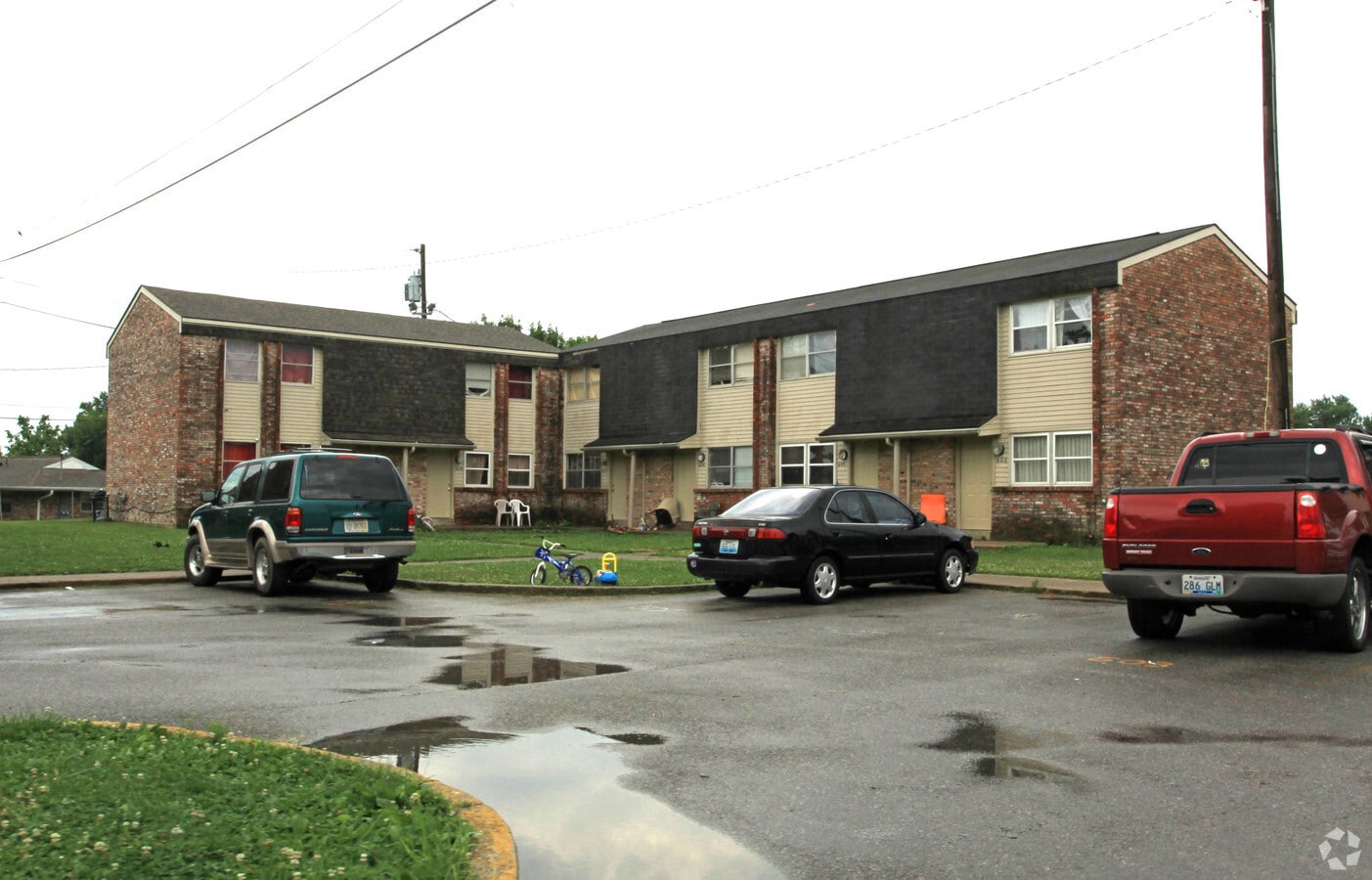 Photo - Shelby Manor Apartments