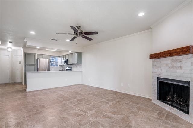 Photo - 140 Henry Chandler Dr