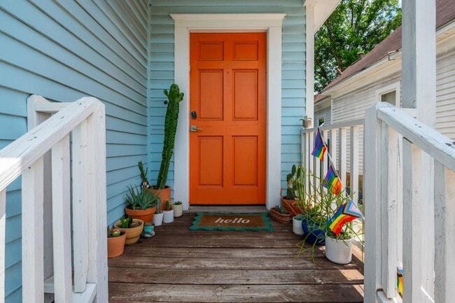 Photo - 154 Savannah St SE