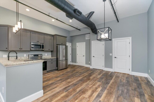 Photo - 122 Washington St Unit 202