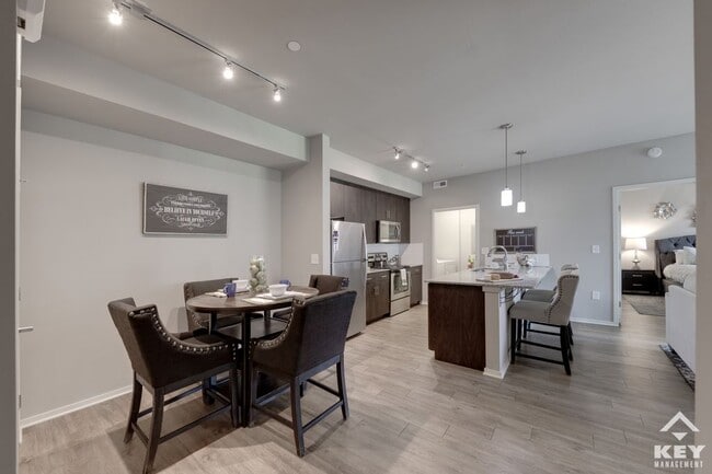 Photo - The Vue Luxury Apartments