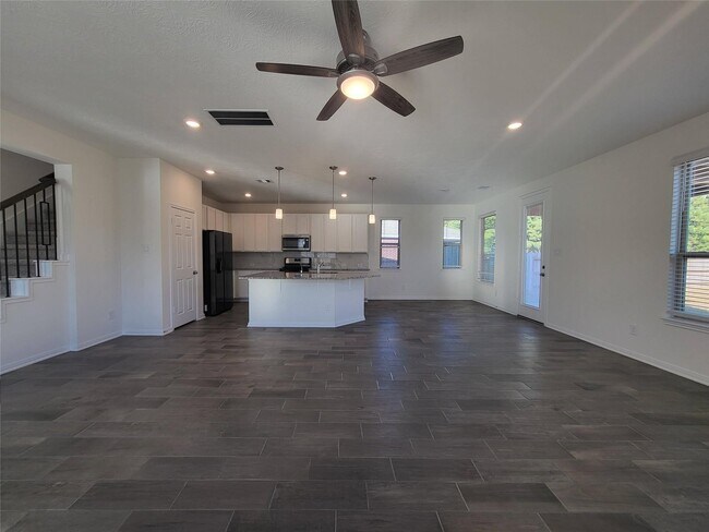Photo - 9303 Sandoval Cir