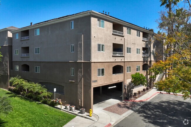 7647-7683 Mission Gorge Rd - Rancho Mission Trails Apartments