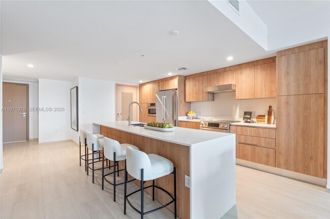 Photo - 10281 W Bay Harbor Dr Unit 203