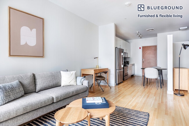 Photo - 320 D St Unit FL3-ID351