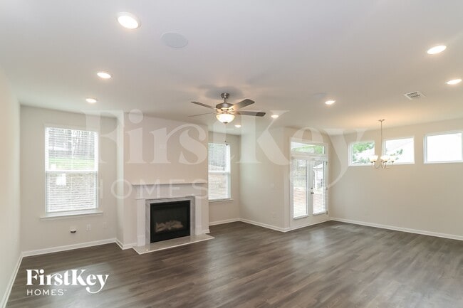 Photo - 46 Overview Ct