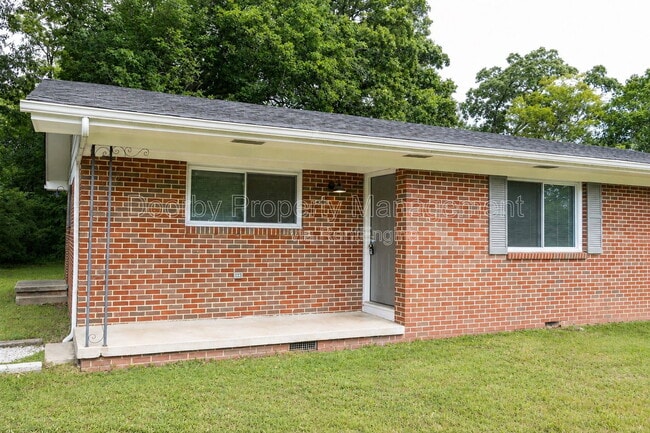 Photo - 2027 Lee St