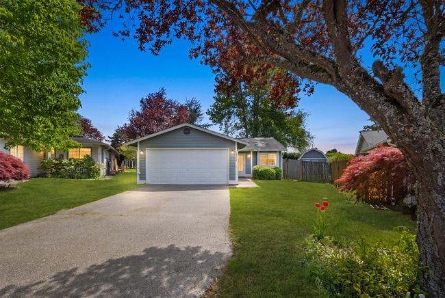Building Photo - Charming 3 Bed/2 Bath Rambler in NE Tacoma — Cul-de-Sac Living with a Fenced Yard