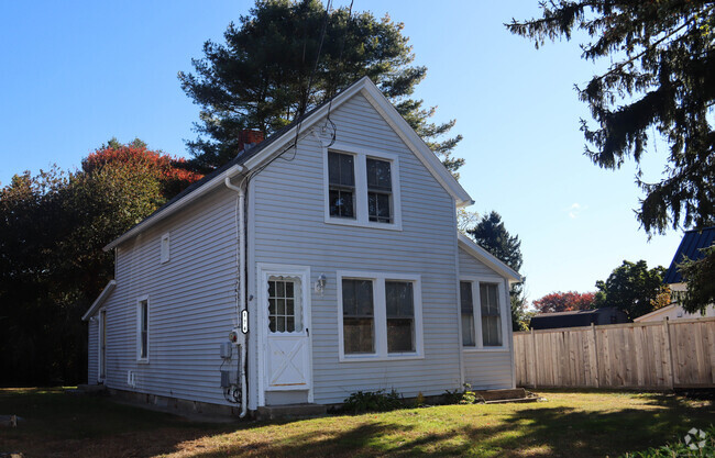 Building Photo - 174 Great Neck Rd Rental