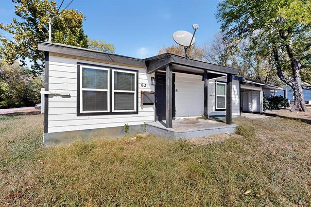 Photo - 631 W Baker St