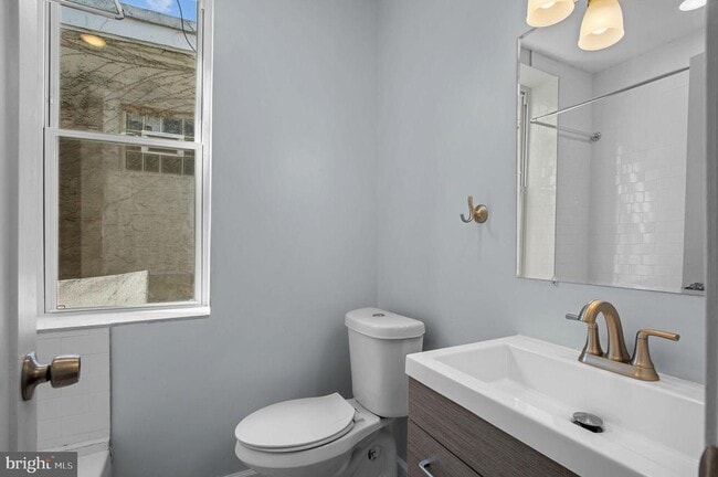 Photo - 1529 N 28th St