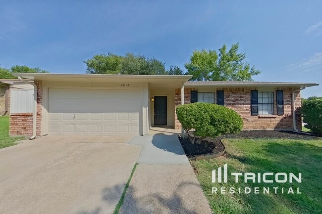 Building Photo - 1818 Pilot Way Rental
