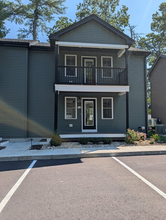 Photo - 480 Wareham St