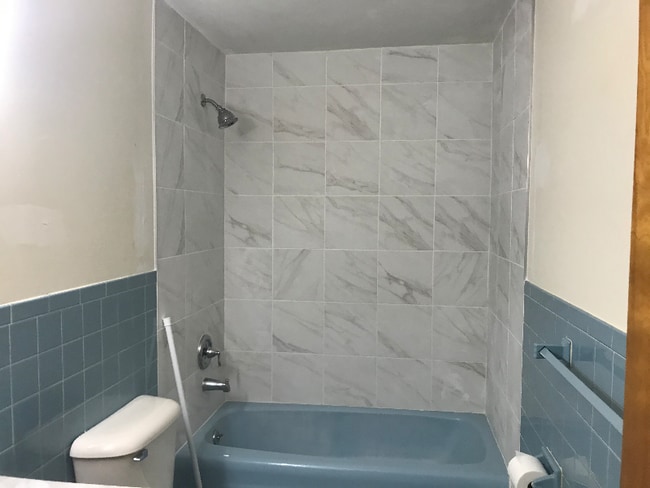 Photo - 5599 Thompson Rd Unit 3