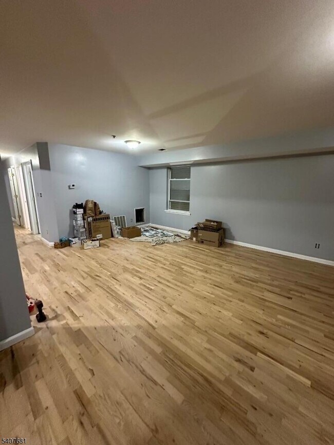 Photo - 28 Branford St