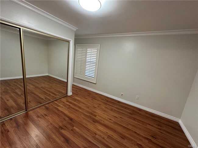 Photo - 23018 Hartland St