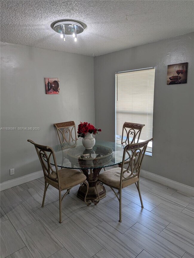 Photo - 7610 SW 10th St Unit 1