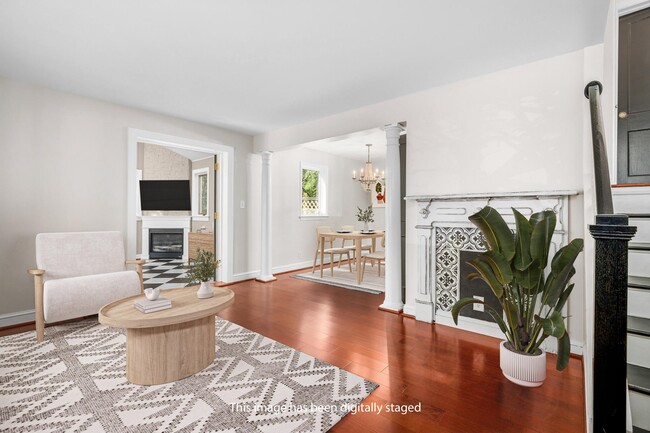 Photo - 2238 Meridian St