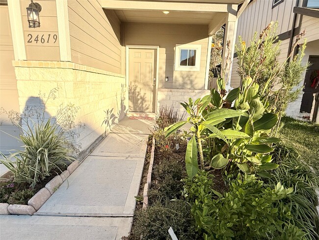 Photo - 24619 Applewood Crst Ln