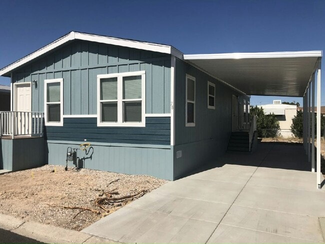 Photo - 1601 S Sandhill Rd