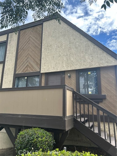Building Photo - 11300 Foothill Blvd