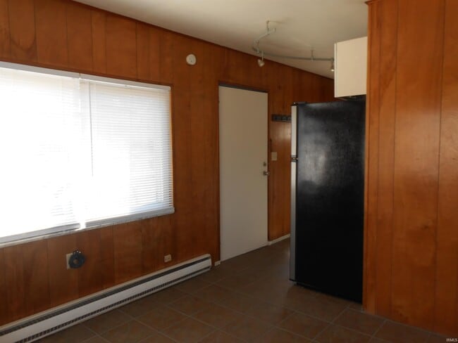 Photo - 339 S Lincoln St Unit E