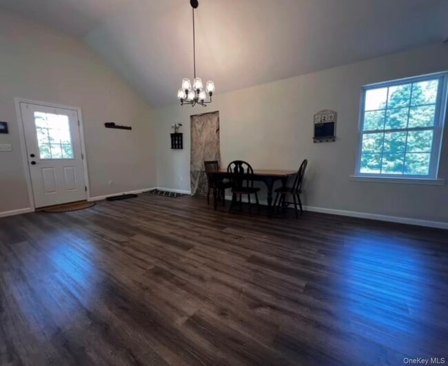 Photo - 118 Plains Rd Unit 2