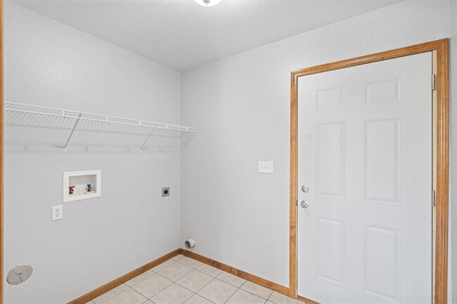 Photo - 5104 Sandstone Dr