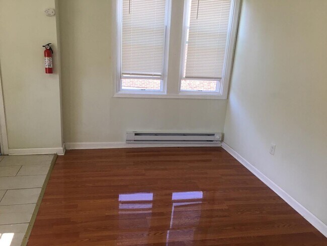 Photo - 1901 N 52nd St Unit 2