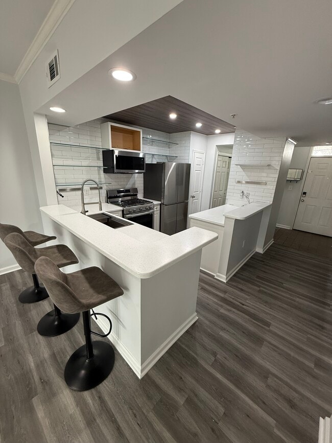 Photo - 405 W 7th St Unit 312