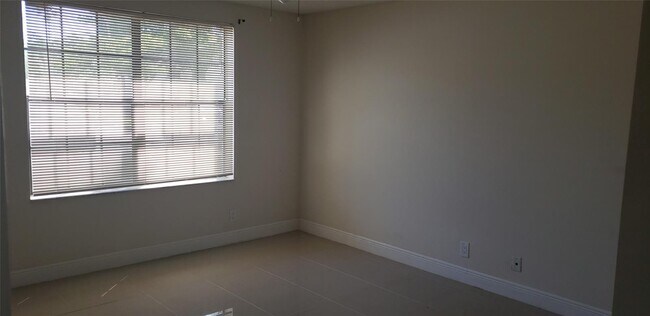 Photo - 11211 W Atlantic Blvd Unit 105