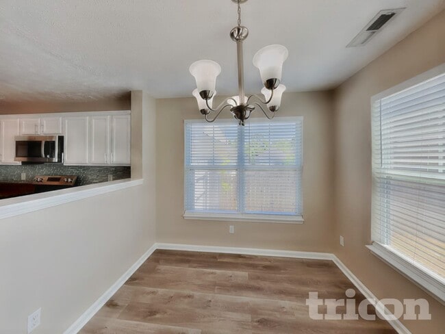 Photo - 705 Griggs Pl