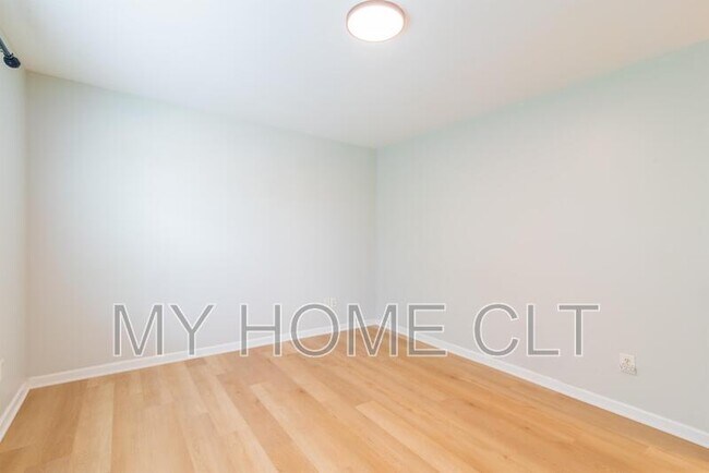 Photo - 3809 Old Wagon Rd