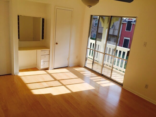 Photo - 10466 Hammerly Blvd Unidad 70