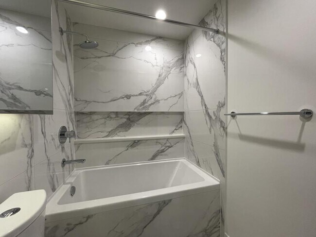 Photo - 1 bedroom in Burnaby BC V5C 0N1