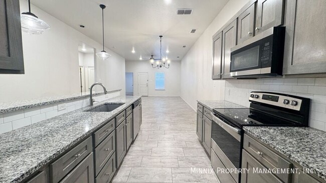 Photo - 1102 N 7th St