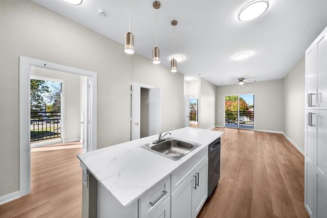 Photo - 3522 Main St Unit 212